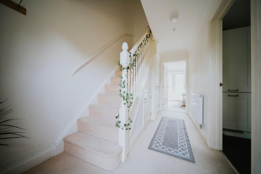 Linen Cottage- Parking, Leds, 4k Tvs, 5g Wifi And More! Bath