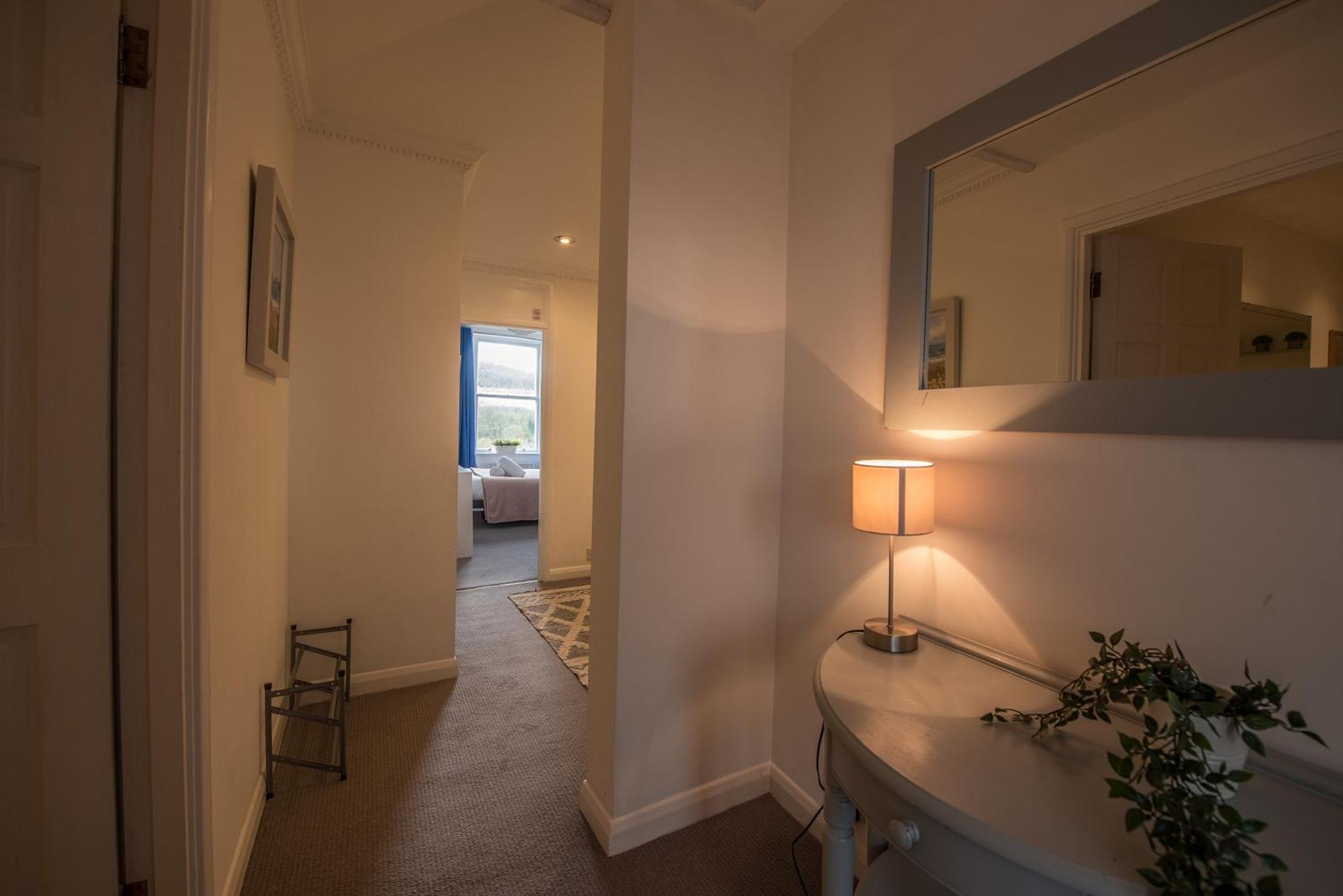 Grosvenor Pad - Lovely 2-bed Flat - Free On Street Parking Bath
