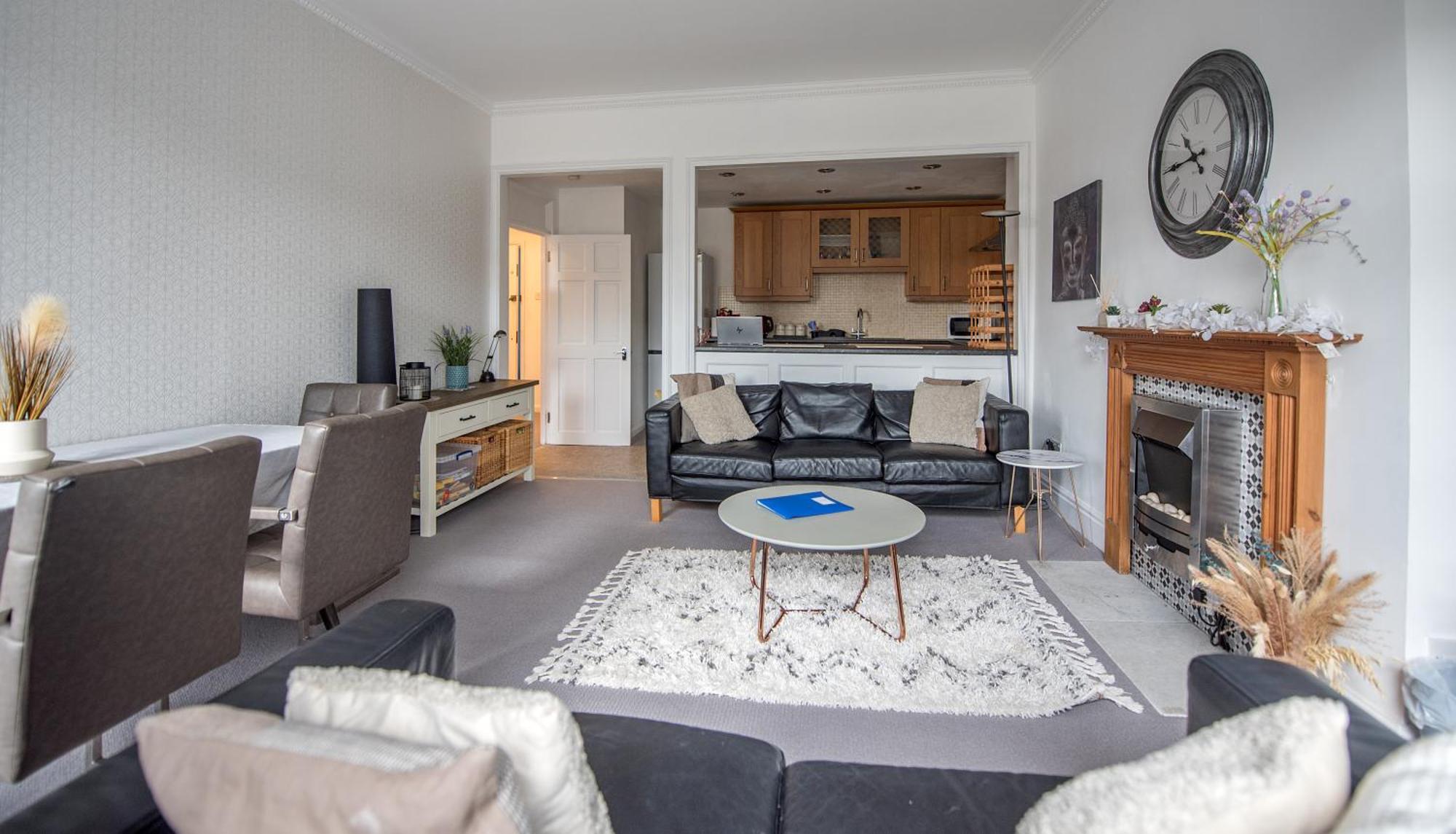 Grosvenor Pad - Lovely 2-bed Flat - Free On Street Parking Bath