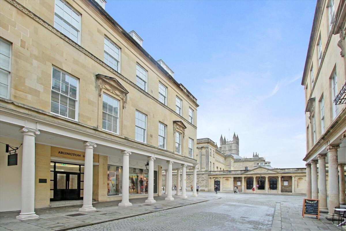 ※ Stunning - Centre Of Historic ※ *