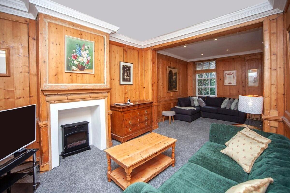 The Georgian Townhouse @ Pierrepont Place Apartment Bath