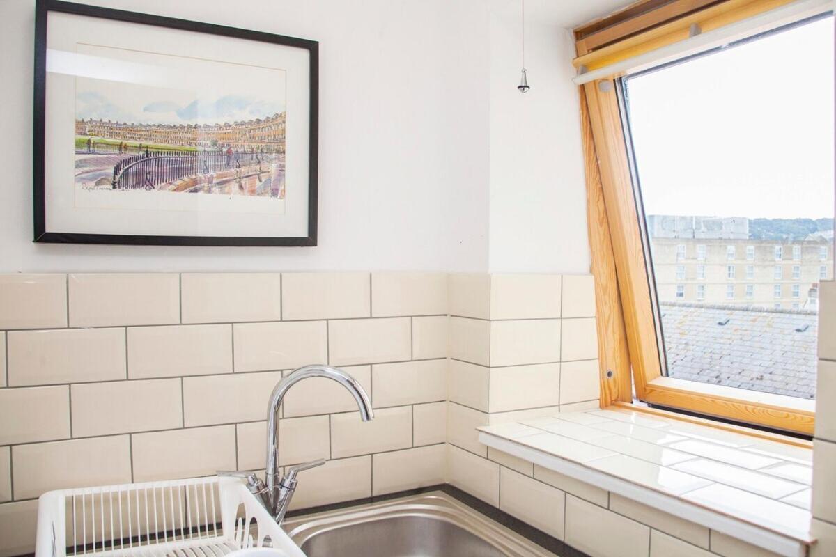 The Roof Terrace Maisonette - Centre Apartment Bath