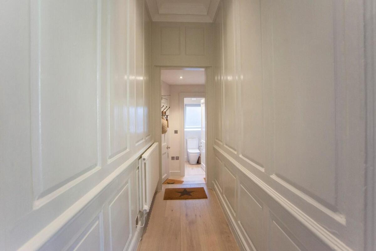 Elegant Georgian Maisonette - * Bath
