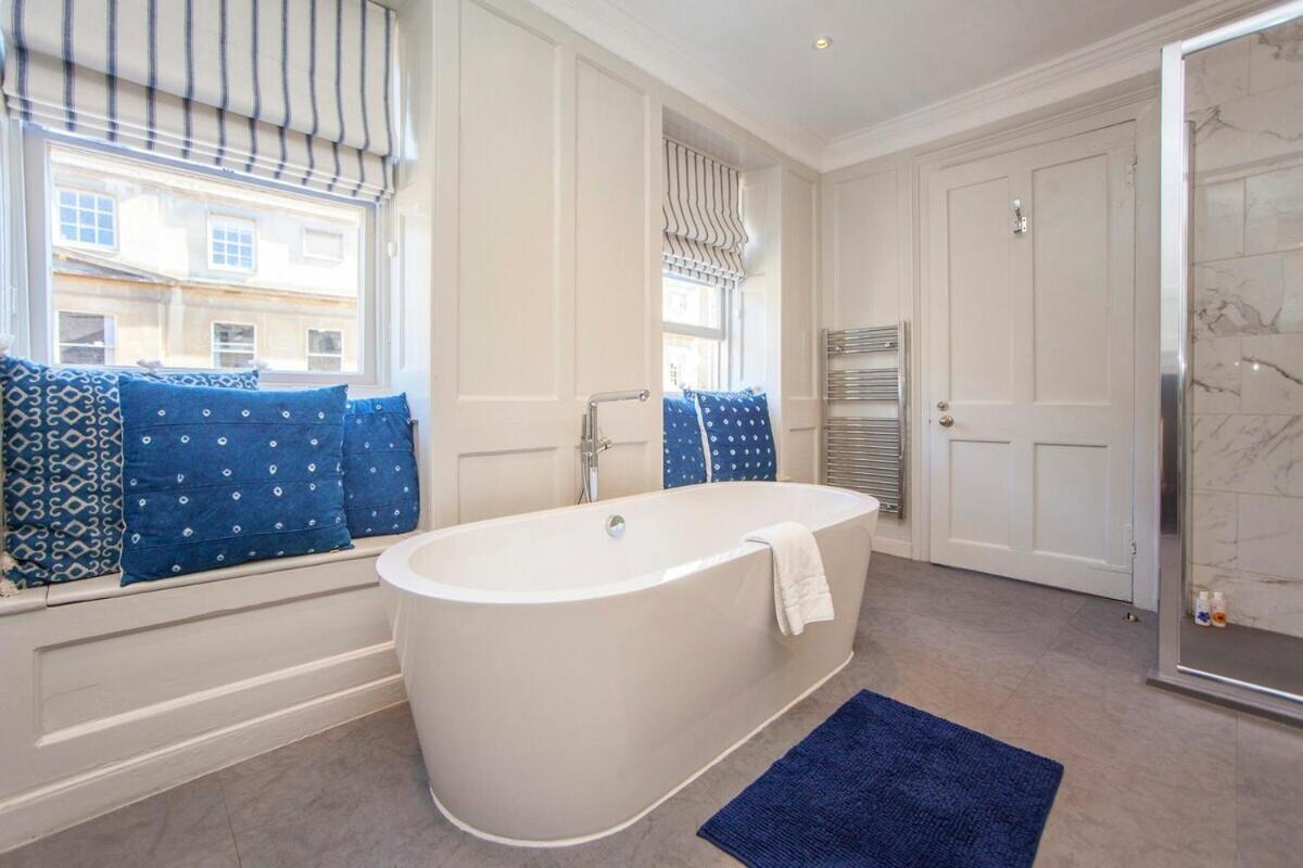 Elegant Georgian Maisonette - Bath