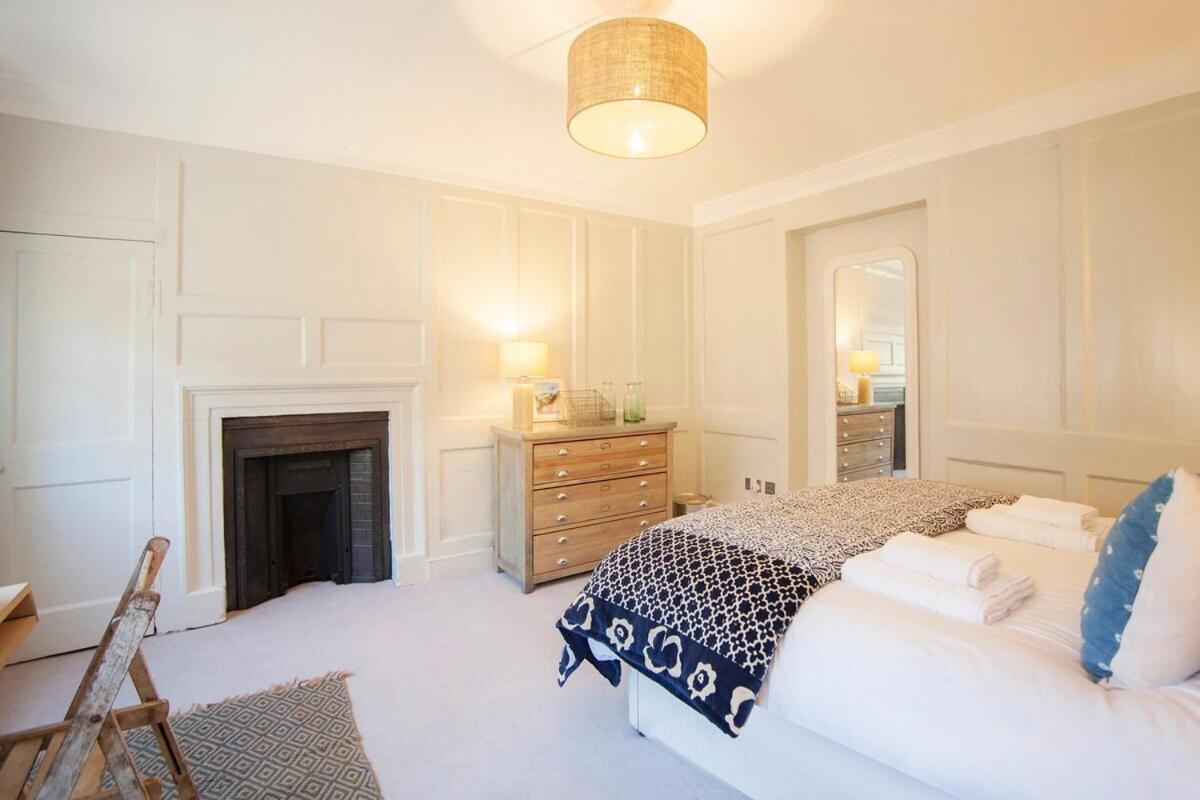 Elegant Georgian Maisonette - * Bath