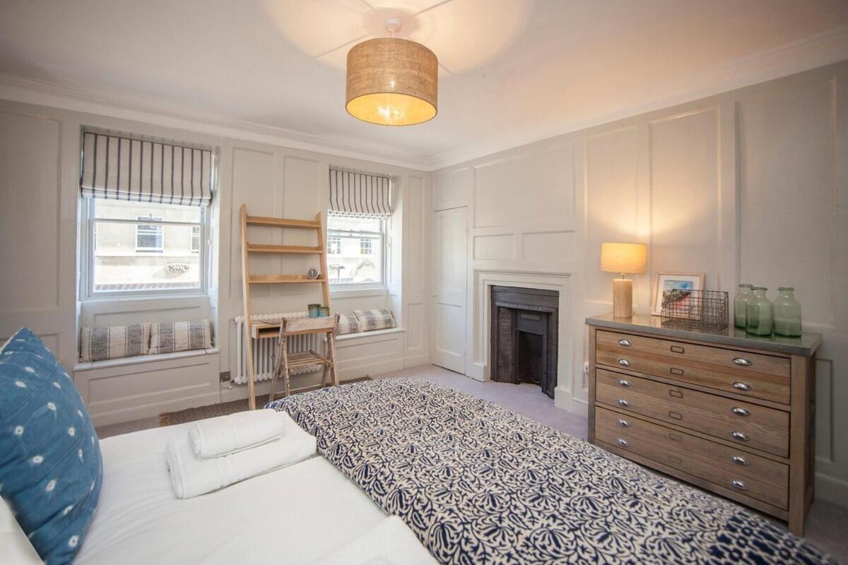 Elegant Georgian Maisonette -