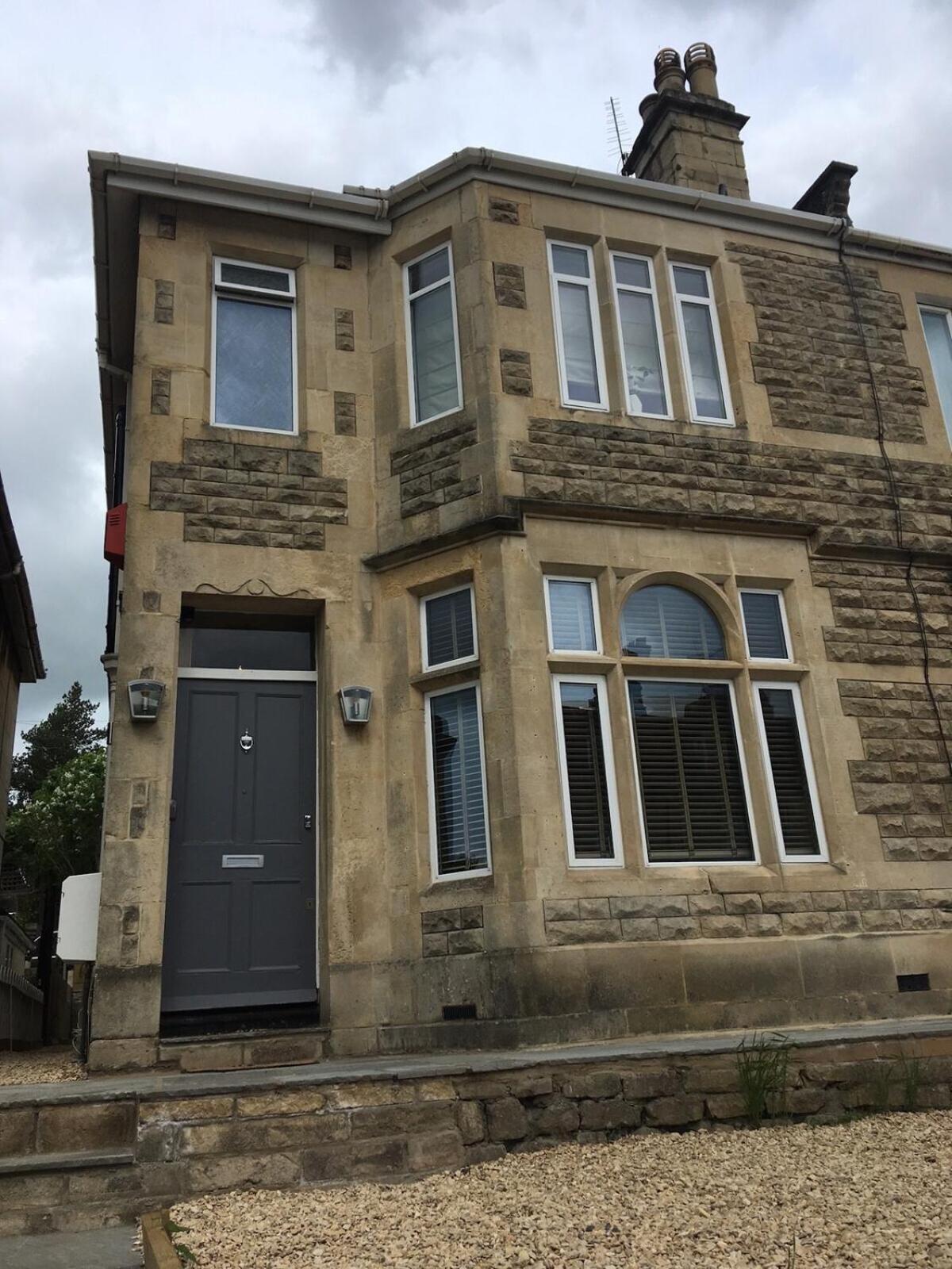 ※ Lovely House- With Parking ※ * Bath