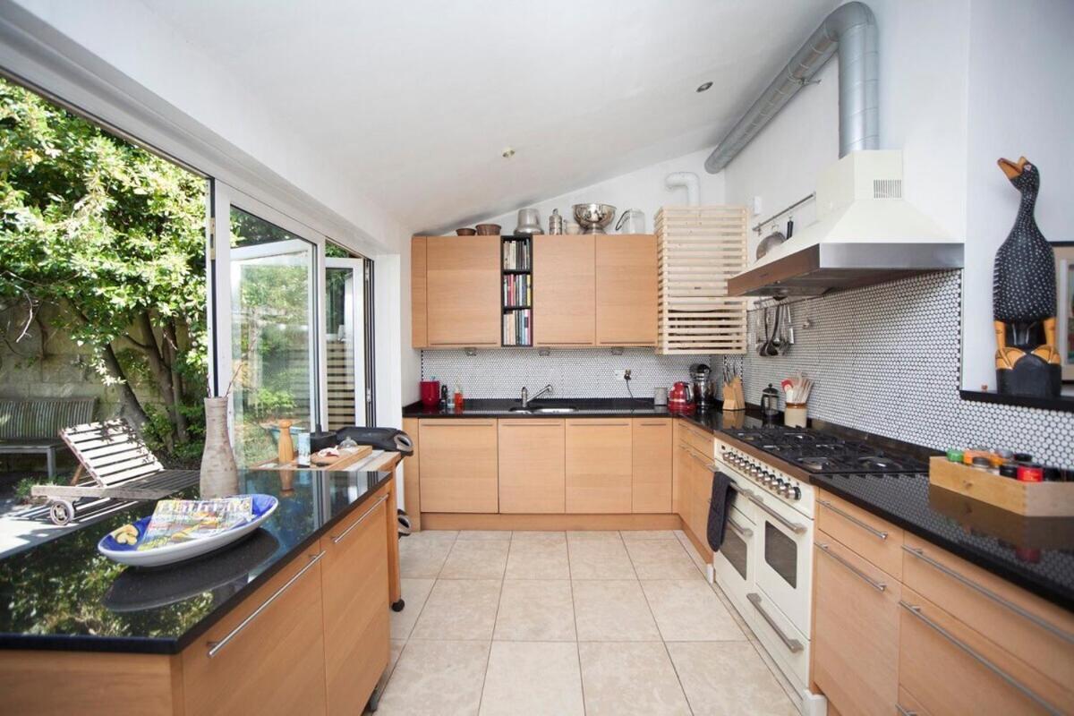 Holiday home ※ Relaxing Home- Parking & Gorgeous Gardens Bath