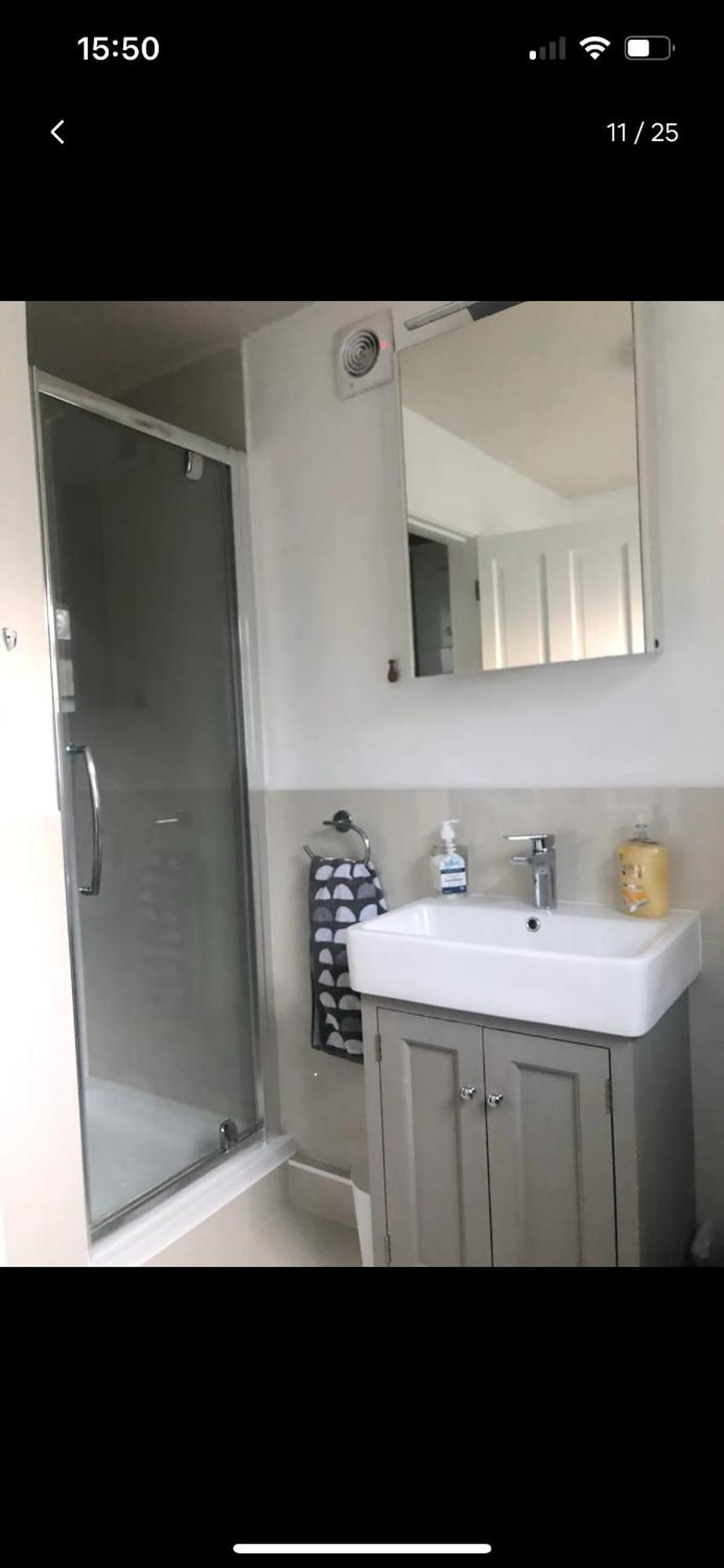 Holiday home Spacious*close To City*parking*dogs Allowed *
