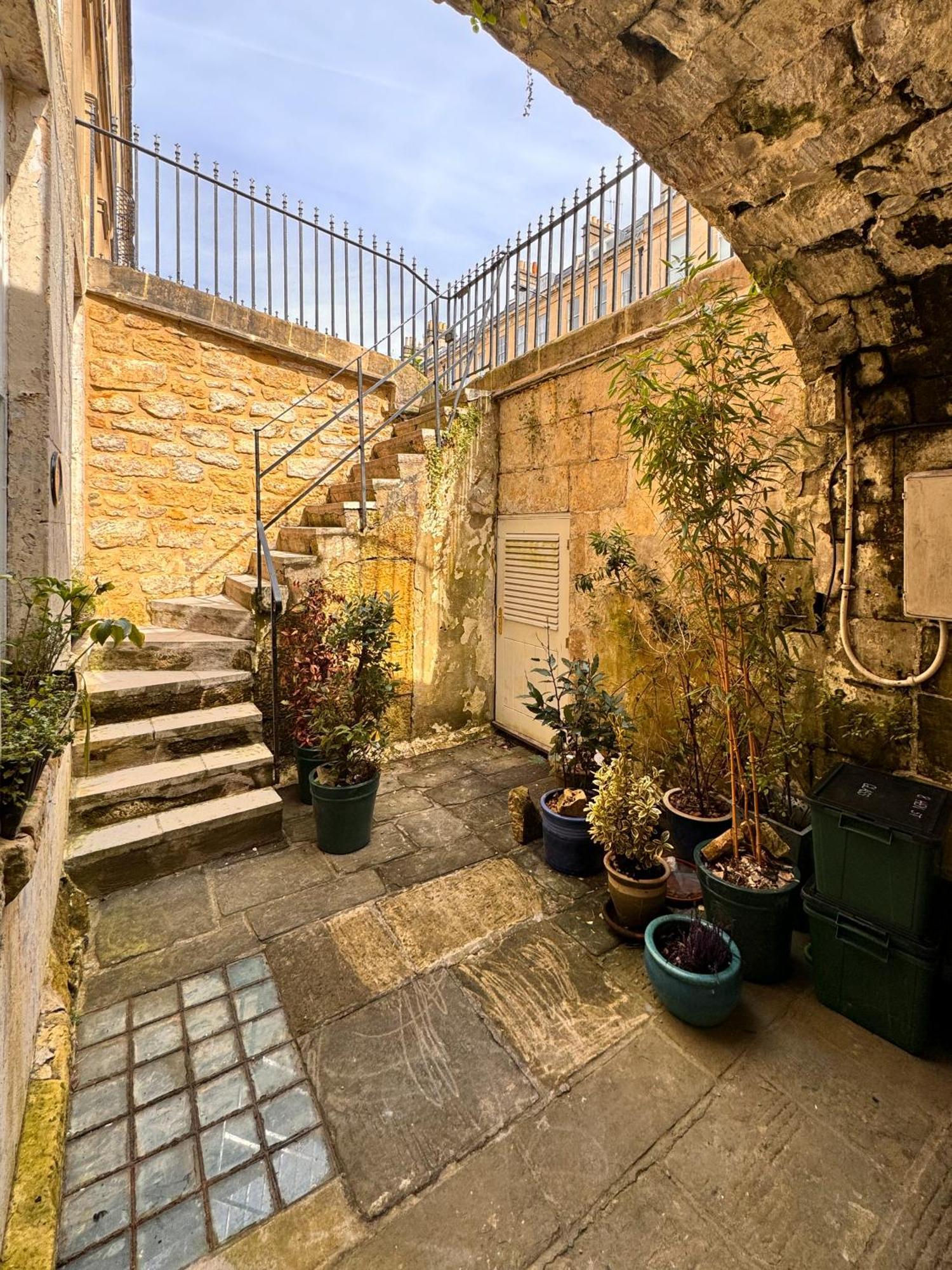 Apartment The Pickwick House 2 Bedroom Free Parking *