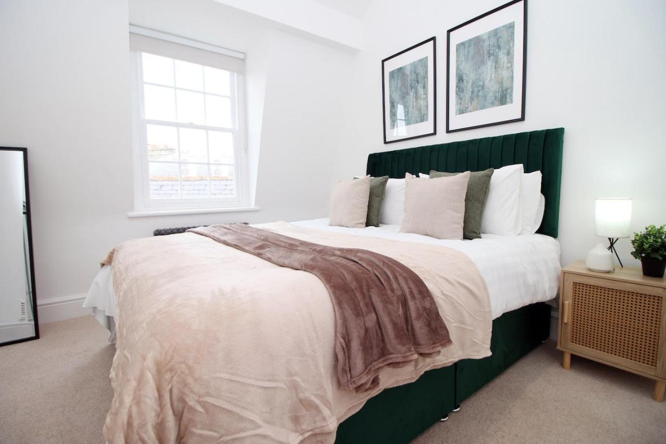 Heart Of Bath: Kingsmead Apartment