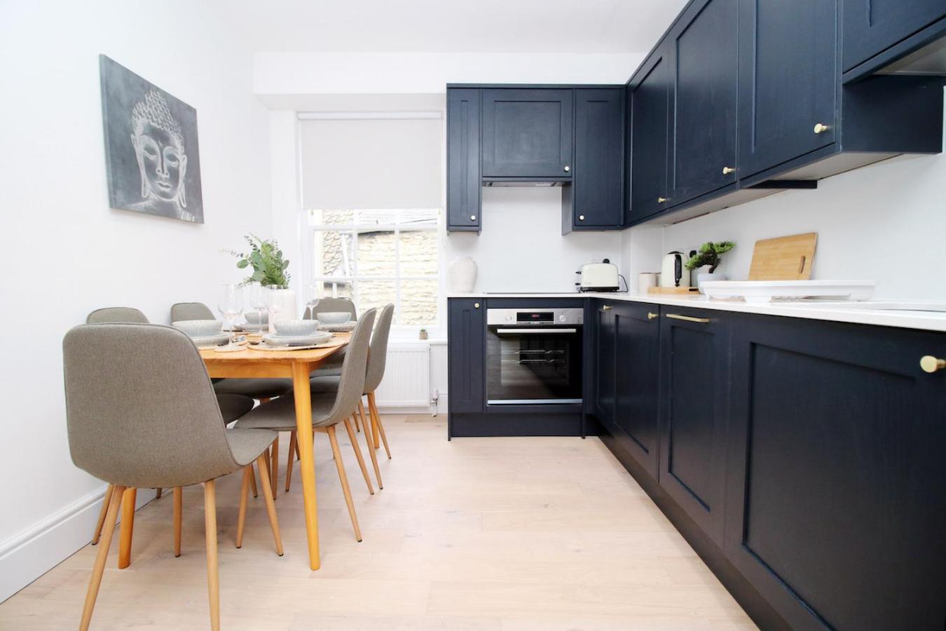Heart Of Bath: Kingsmead Apartment *