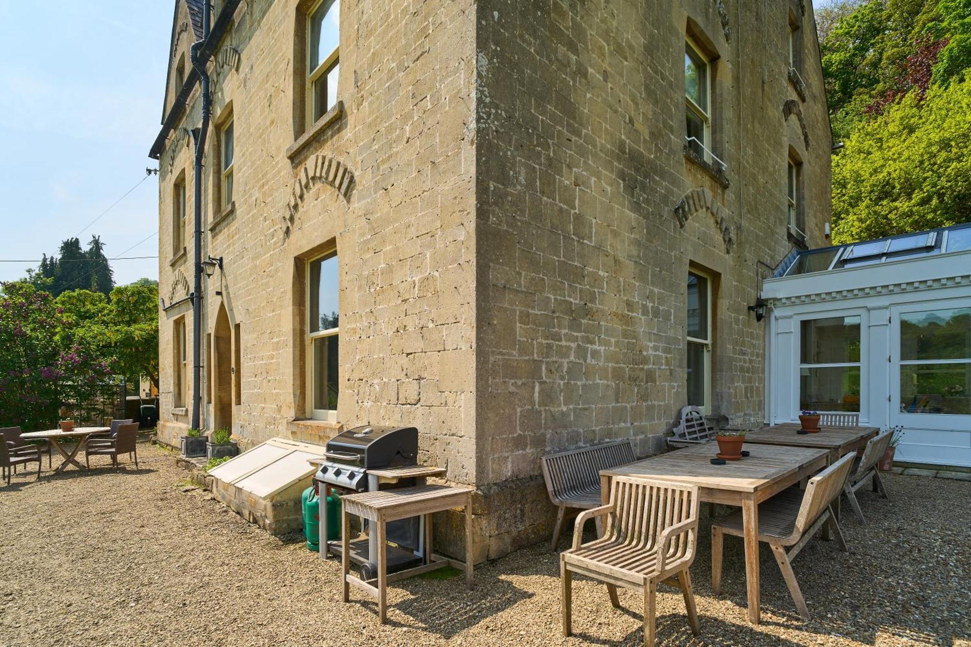 Luxury Big House Berkeley House Near Bath