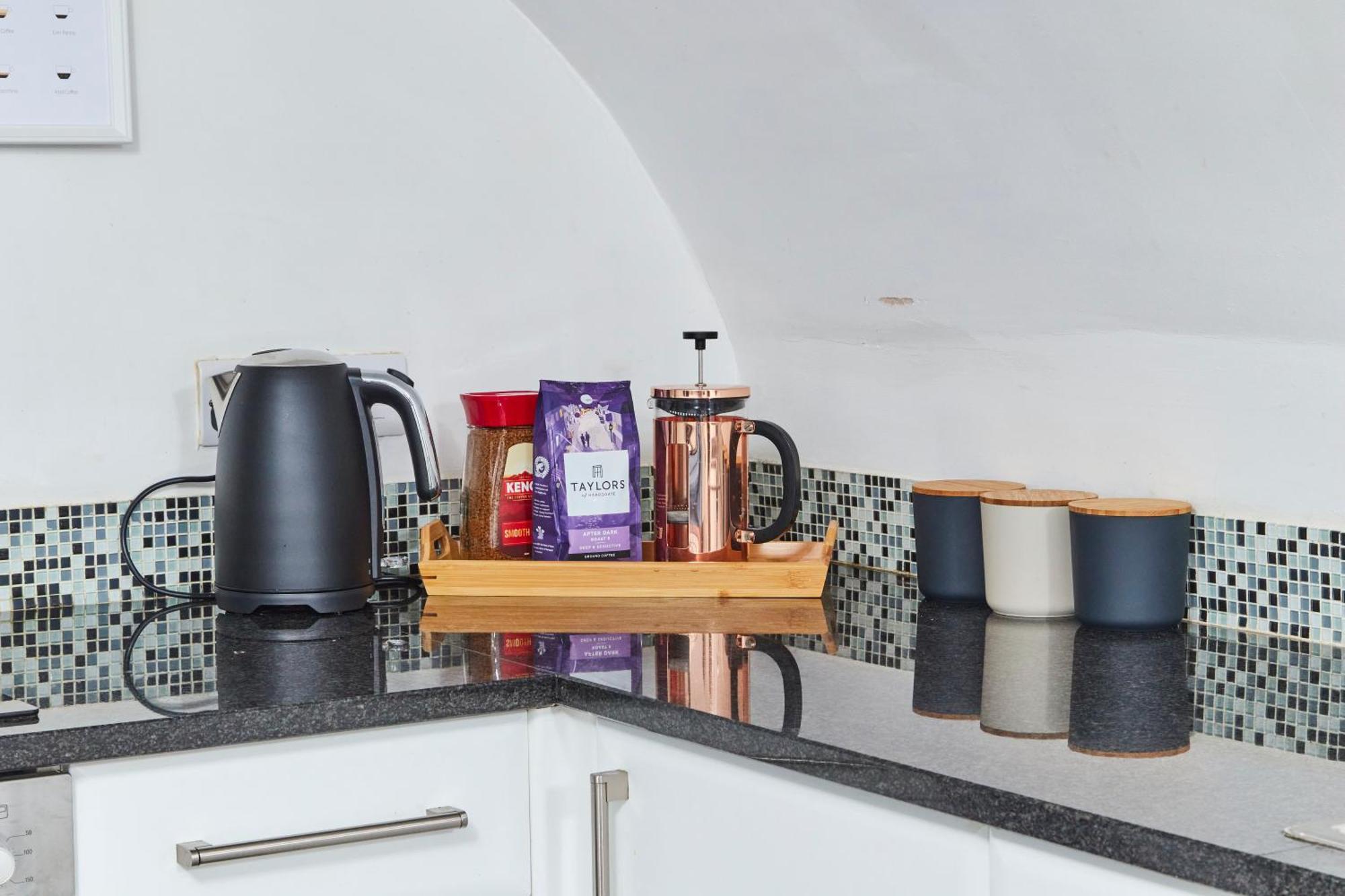 Beautiful 2bedroom 4 Actual Beds House With Wifi By Purestay *