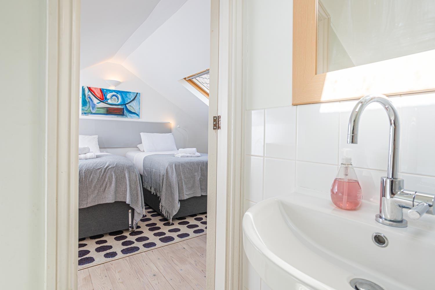 Panda Santuaries, Art House Apartment