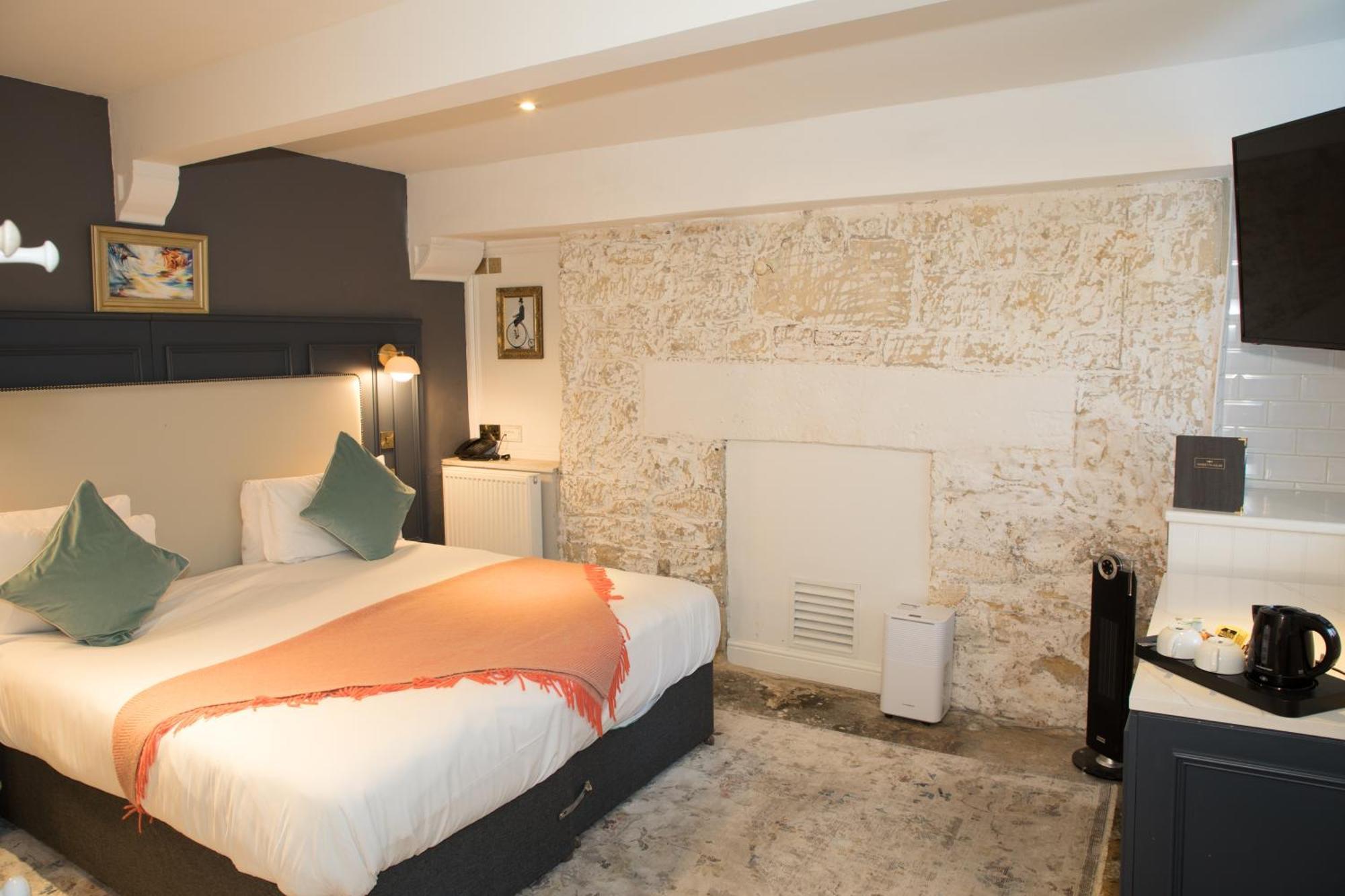 Henrietta House, A Member Of Radisson Individuals Hotel 4*