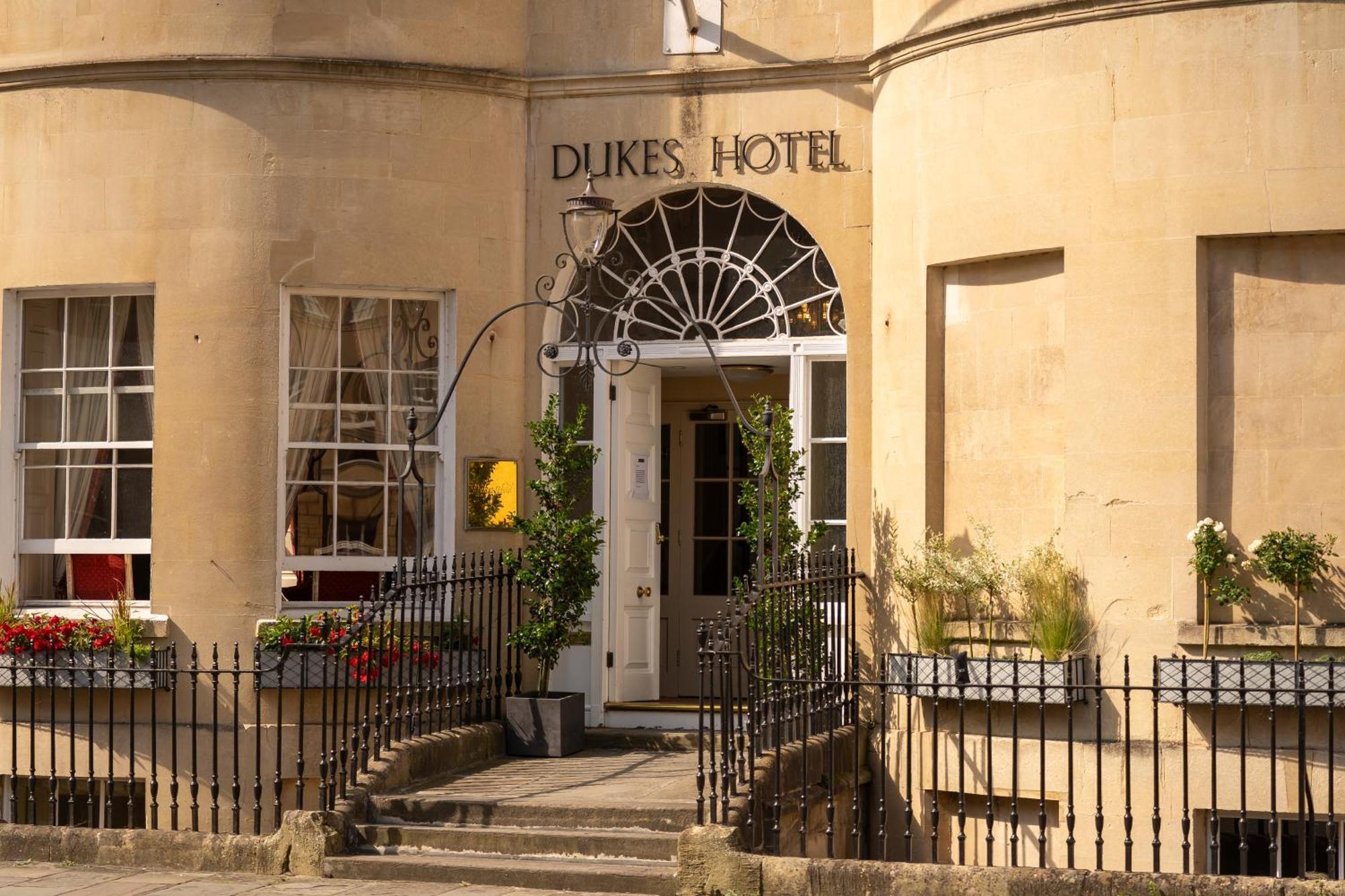 Dukes 5*