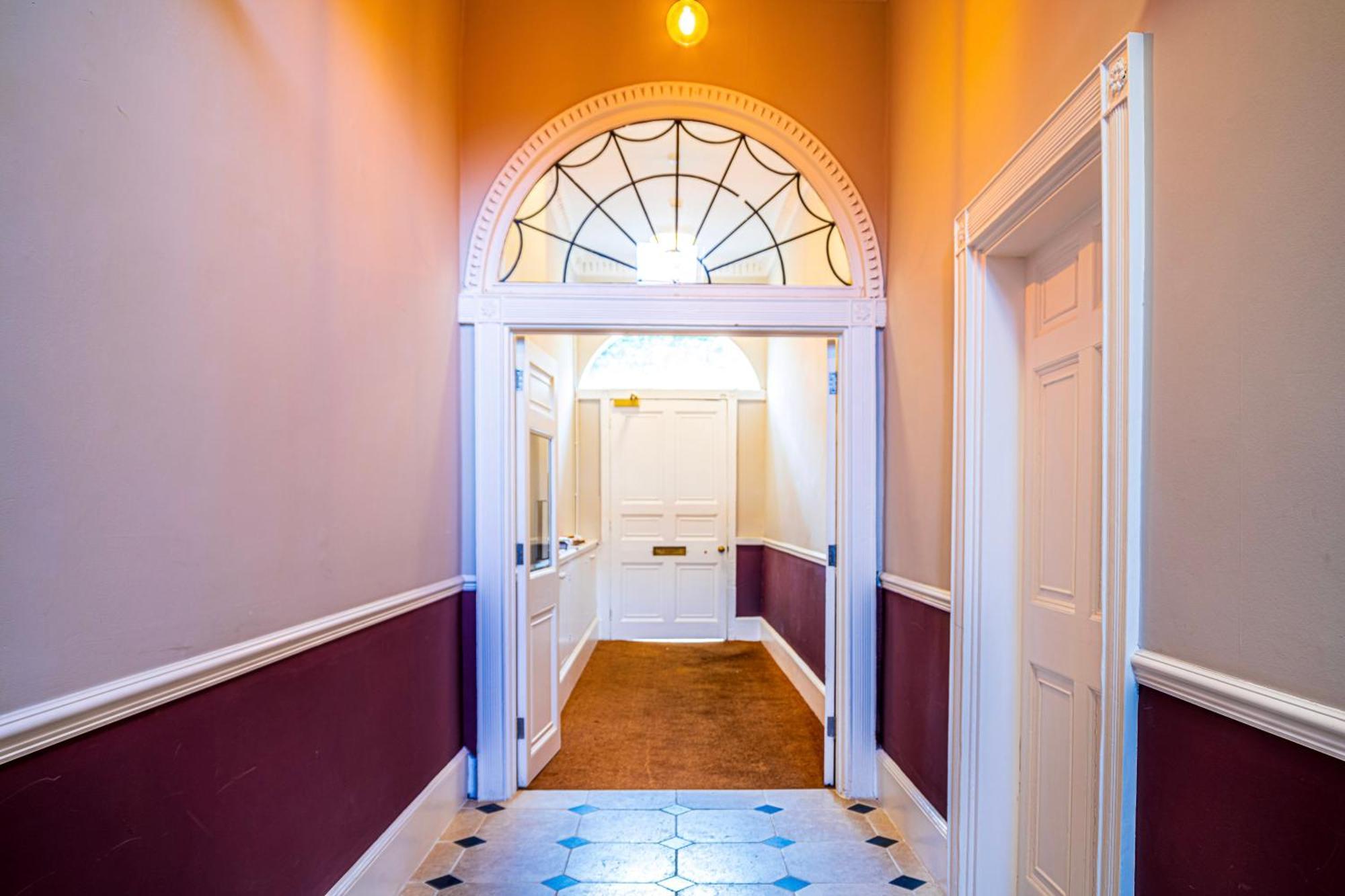 Spectacular Greenpark House - Prescott Bath