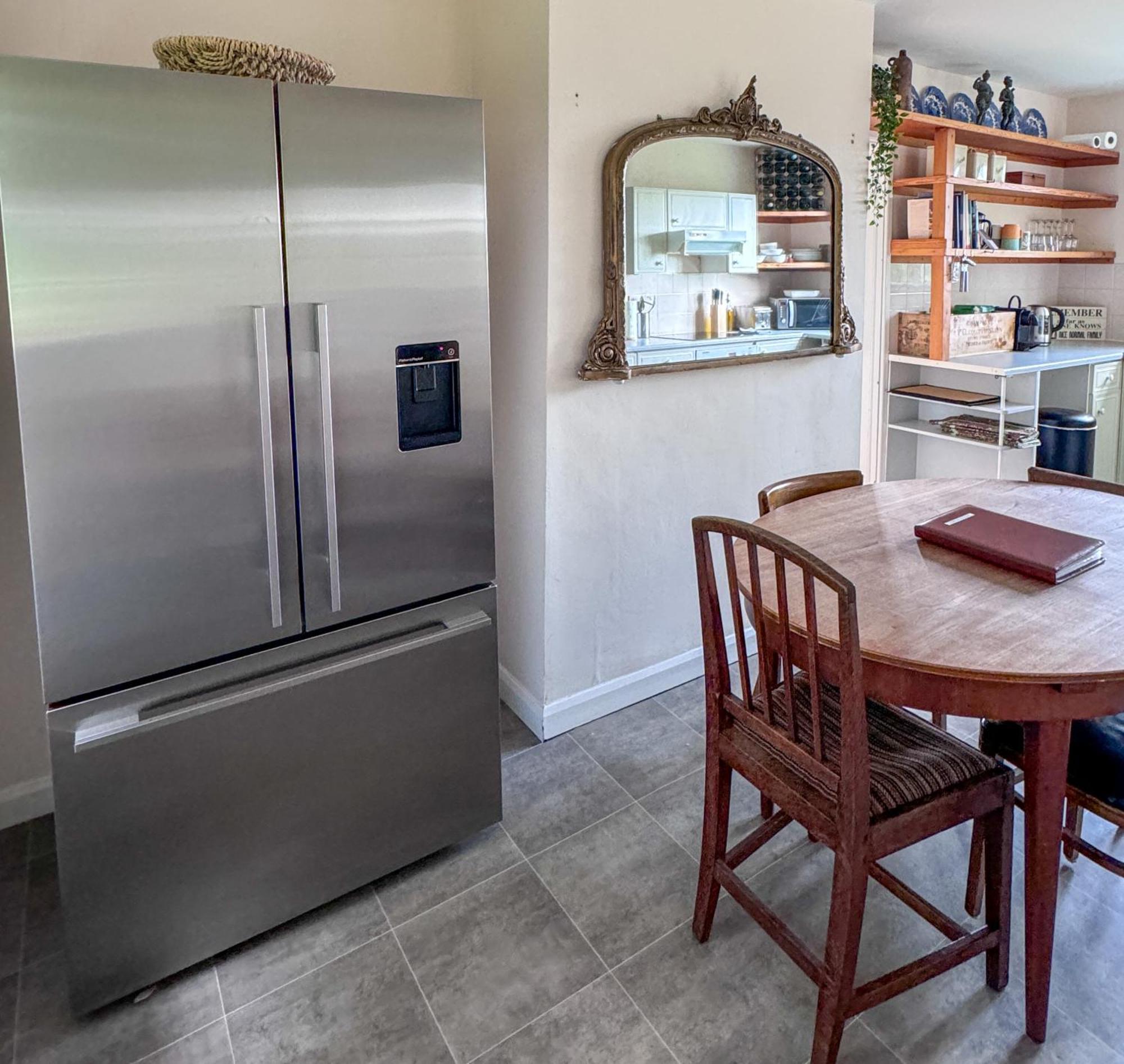 Spacious In Bath, Nature And City!