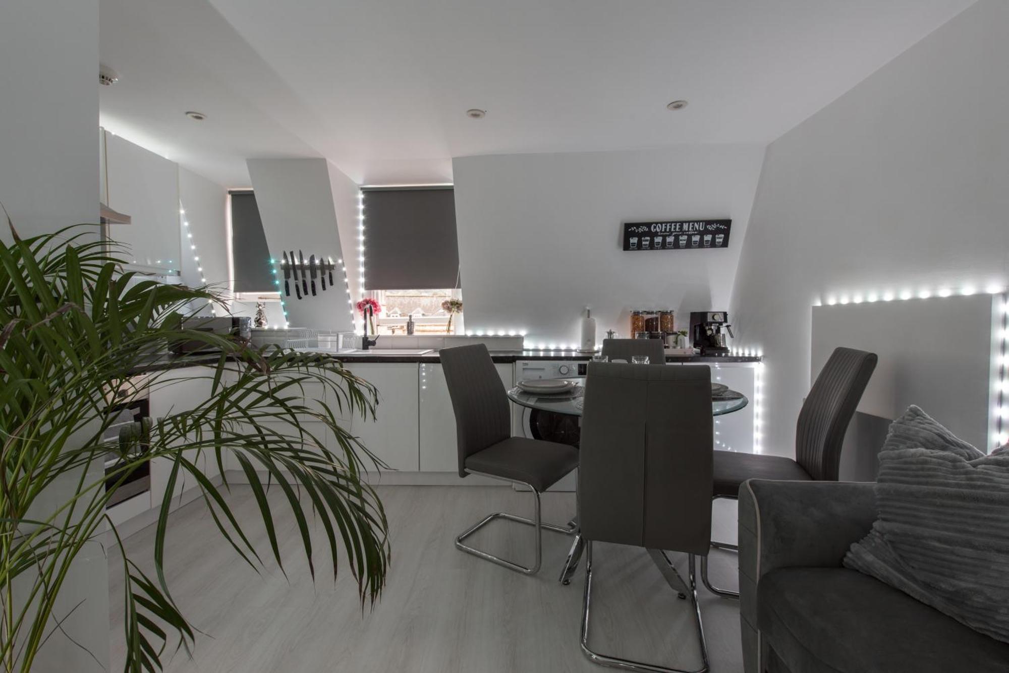 Parade Gardens Boutique Apartments- Central, Grade I Listed, 4k Tvs, Hidden Views Apartment