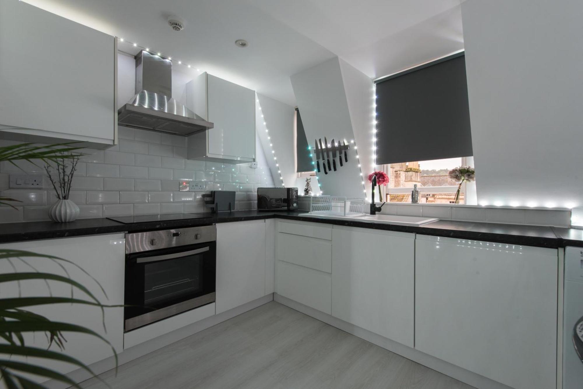 Apartment Parade Gardens Boutique Apartments- Central, Grade I Listed, 4k Tvs, Hidden Views