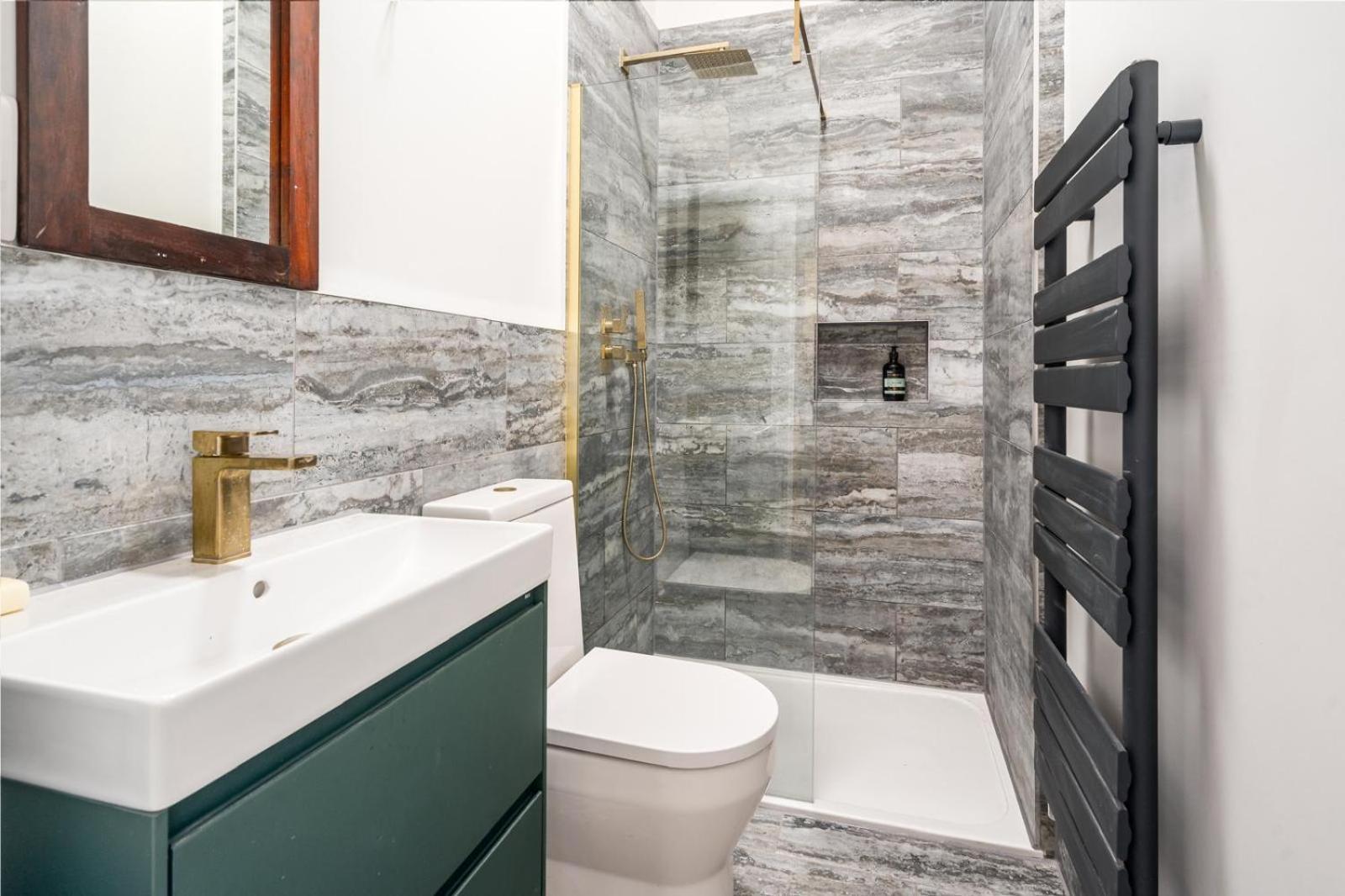 Apartment Parade Gardens Boutique Apartments- Central, Grade I Listed, 4k Tvs, Hidden Views *