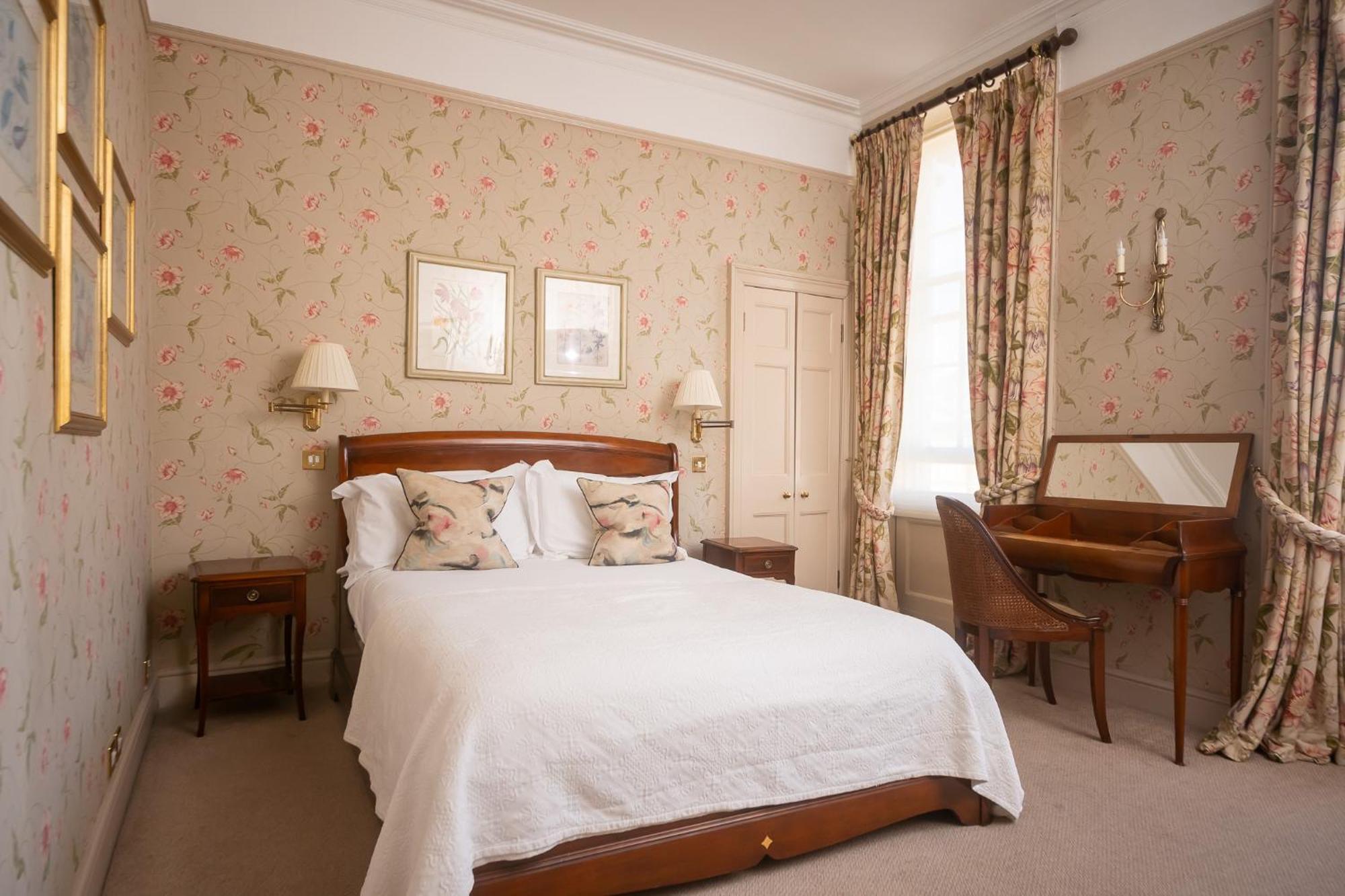 Guest house Dukes 5*