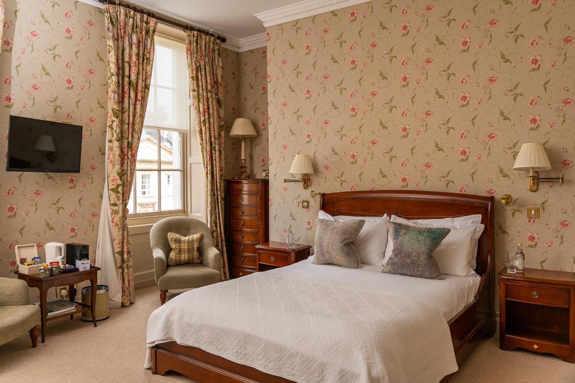 Dukes 5* Bath
