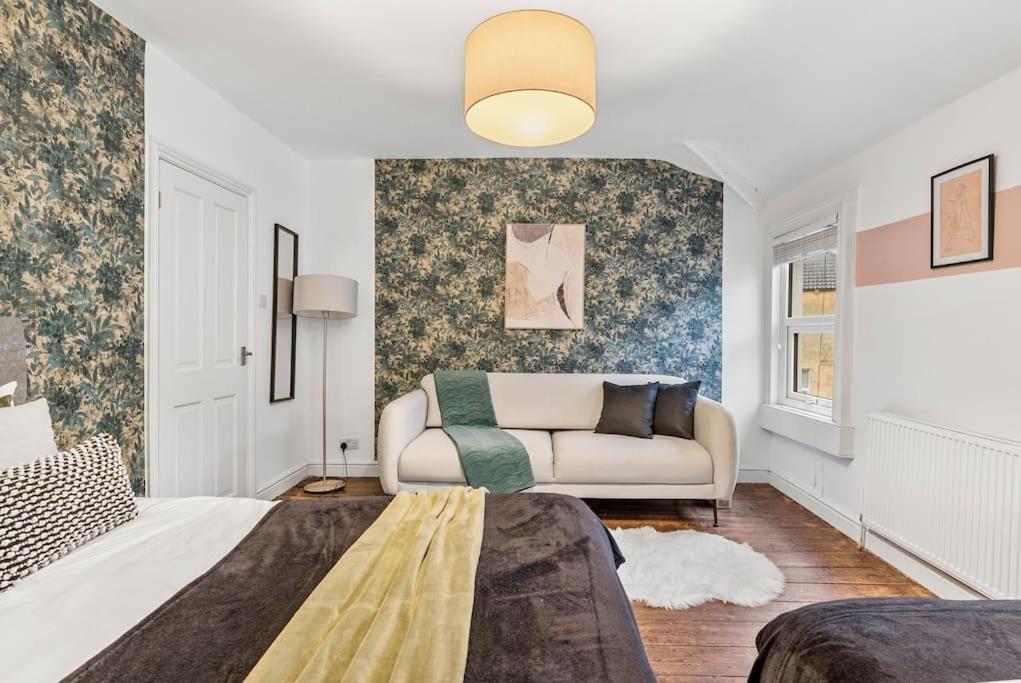 Boutique Abode In Central Bath - Parking * Bath