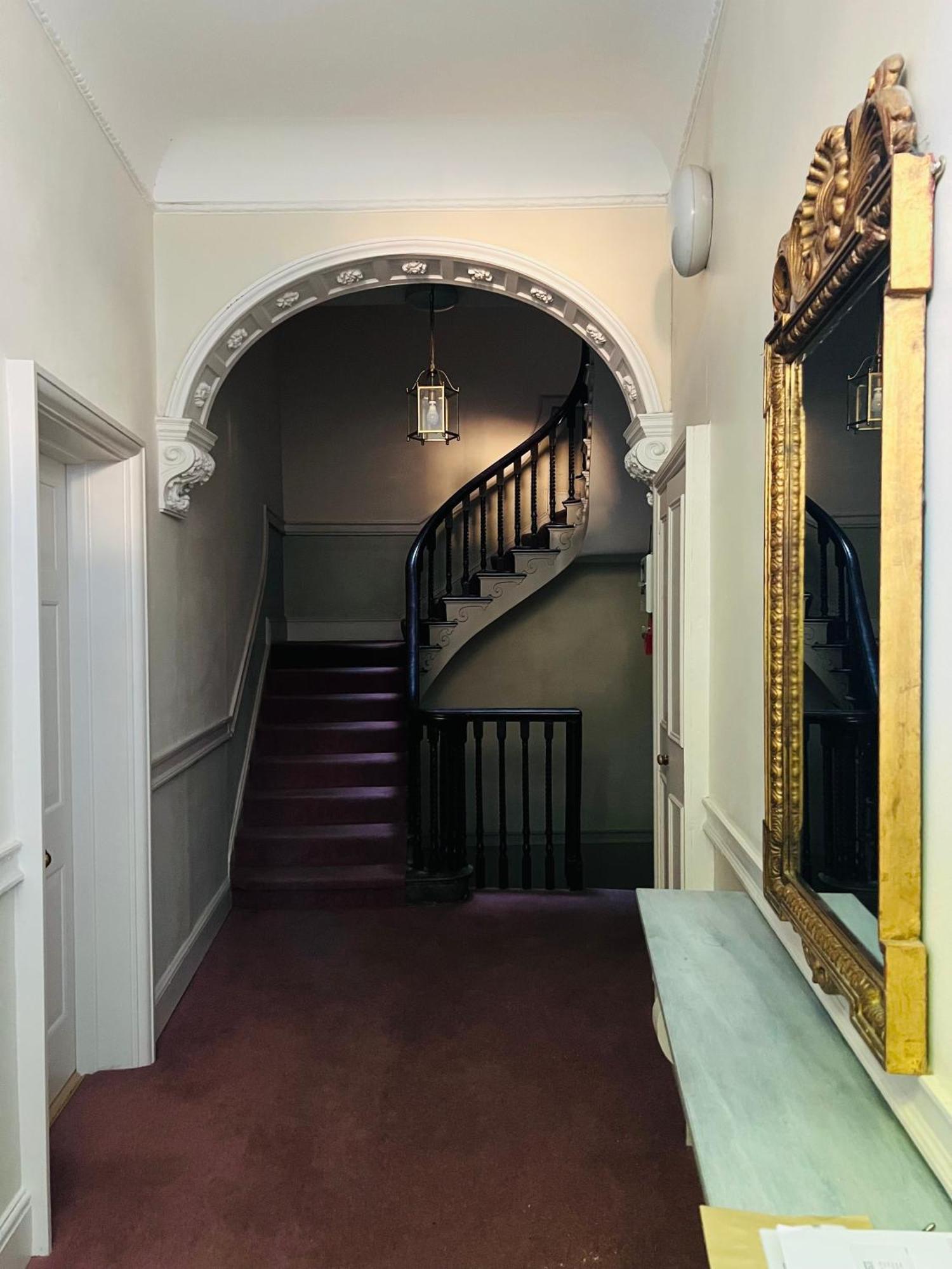 Flat In The Heart Of With Stunning Views Apartment Bath