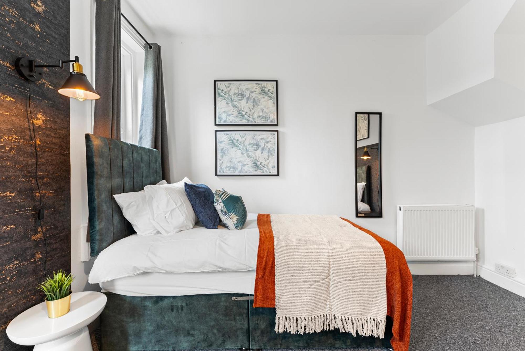 The Artists House In Central Bath - Sleeps 11 Bath