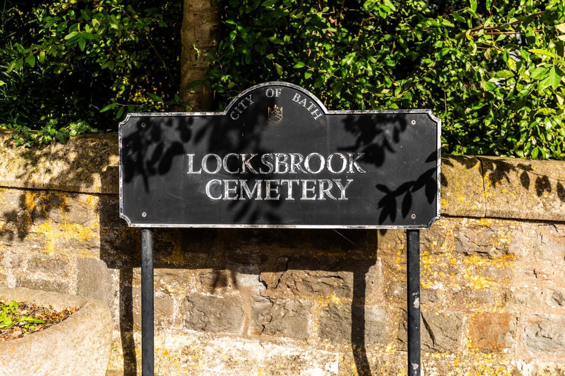 Apartment Locksbrook - Hot Tub - Spacious Outdoor Space *