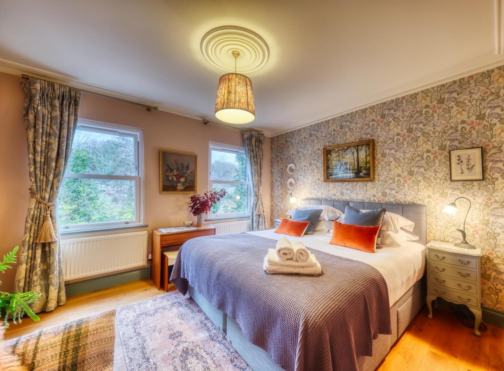 The Bluebell * Bath