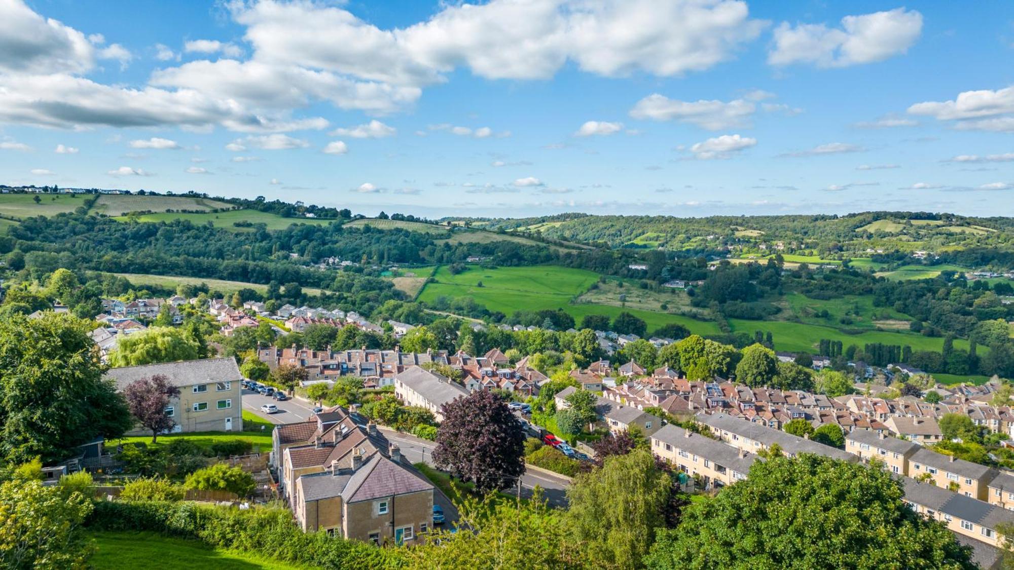 Holiday home Stylish And Stunning 4 Bed In Bath - Parking And Garden
