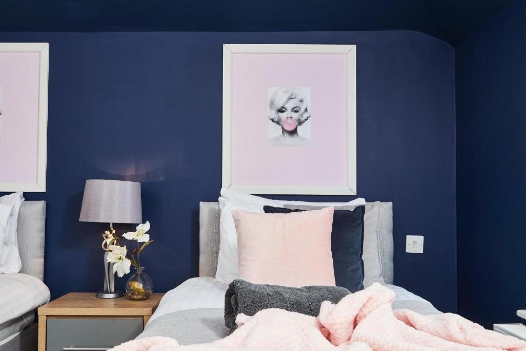 The Beautiful Gem Of - Sleeps 16 Apartment Bath