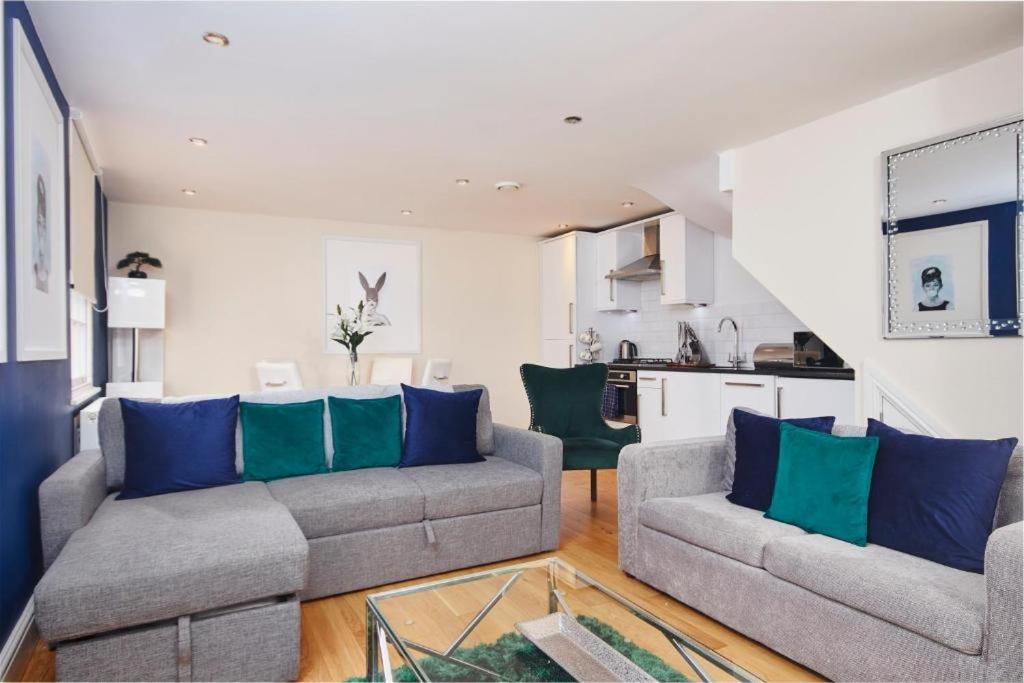 Apartment The Beautiful Gem Of - Sleeps 16