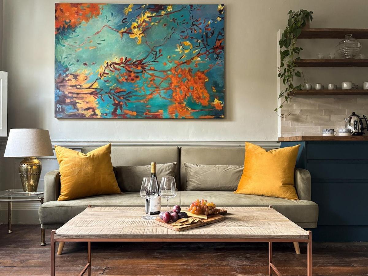 Bijou Beauty - Abbey Apartment *