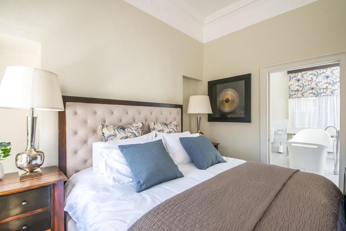 Bespoke Town House Holiday home *