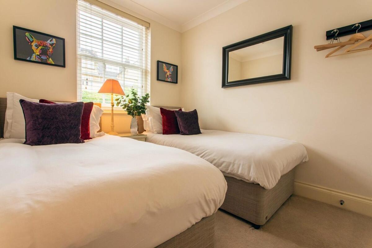 Celebration House - Sleeps 13 - Holiday home *