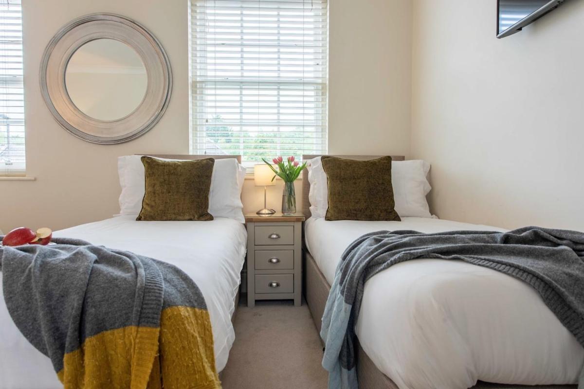 Celebration House - Sleeps 13 - * Bath