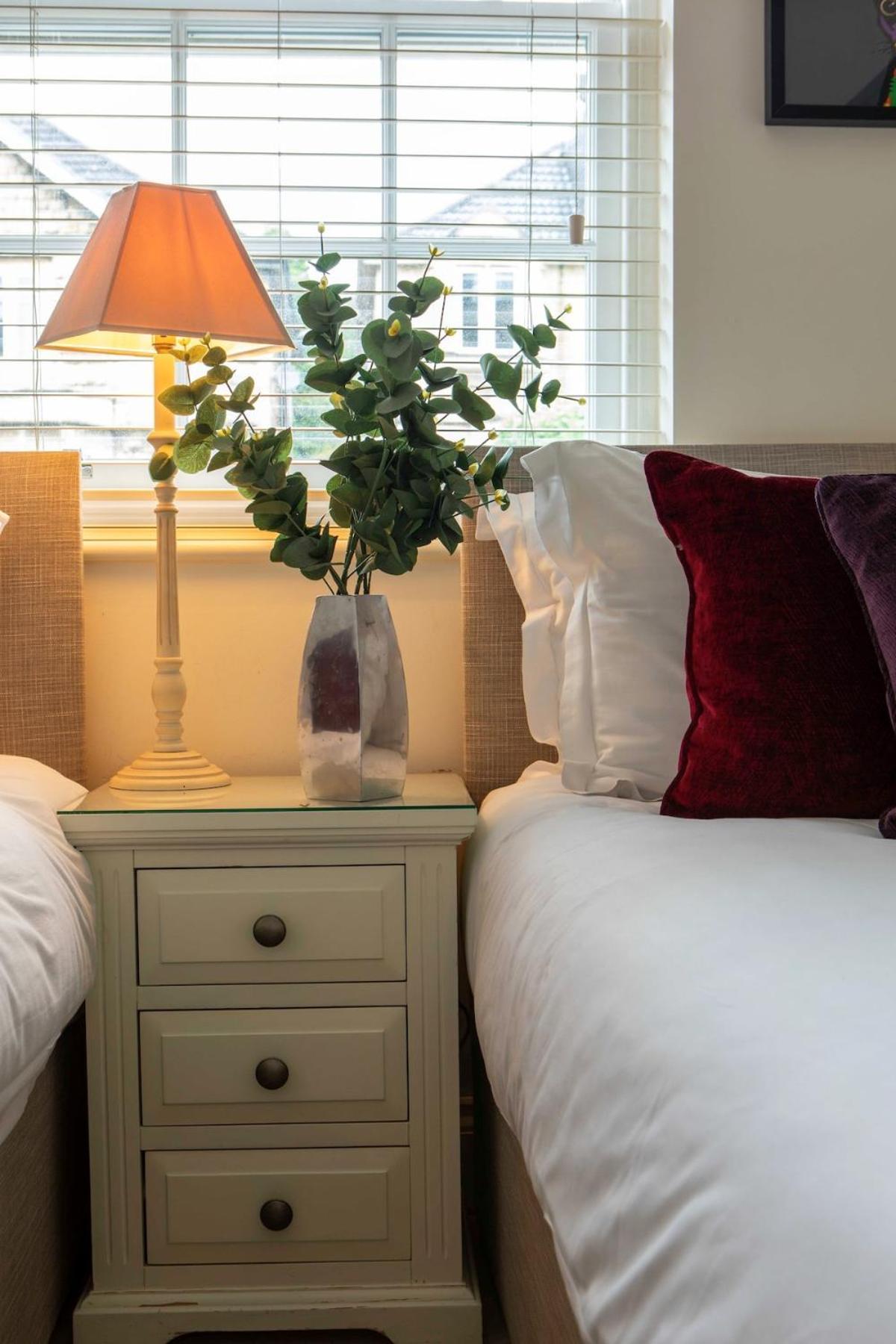 Celebration House - Sleeps 13 -