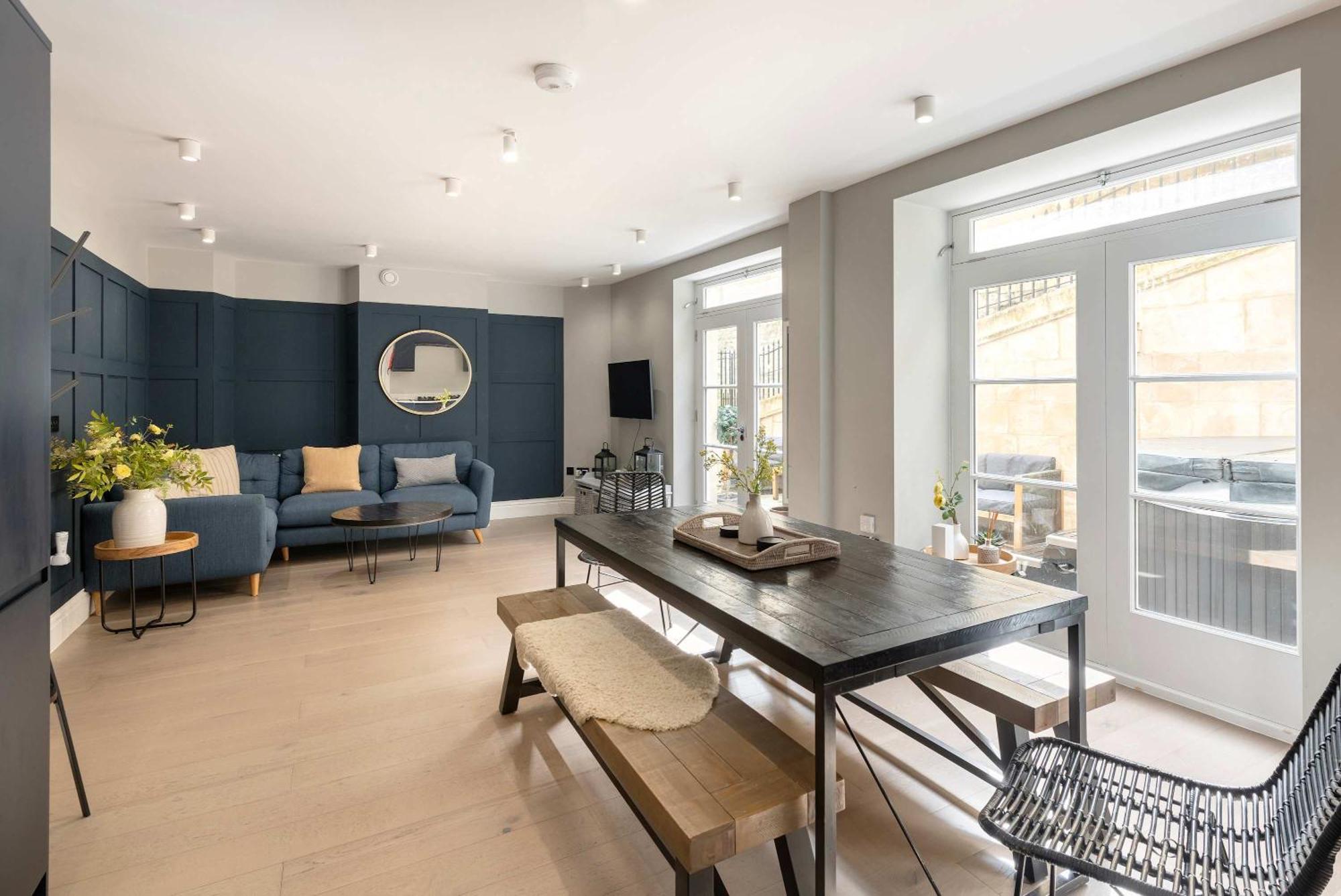 Apartment Former Wine Vaults With Hot Tub & Private Courtyard *
