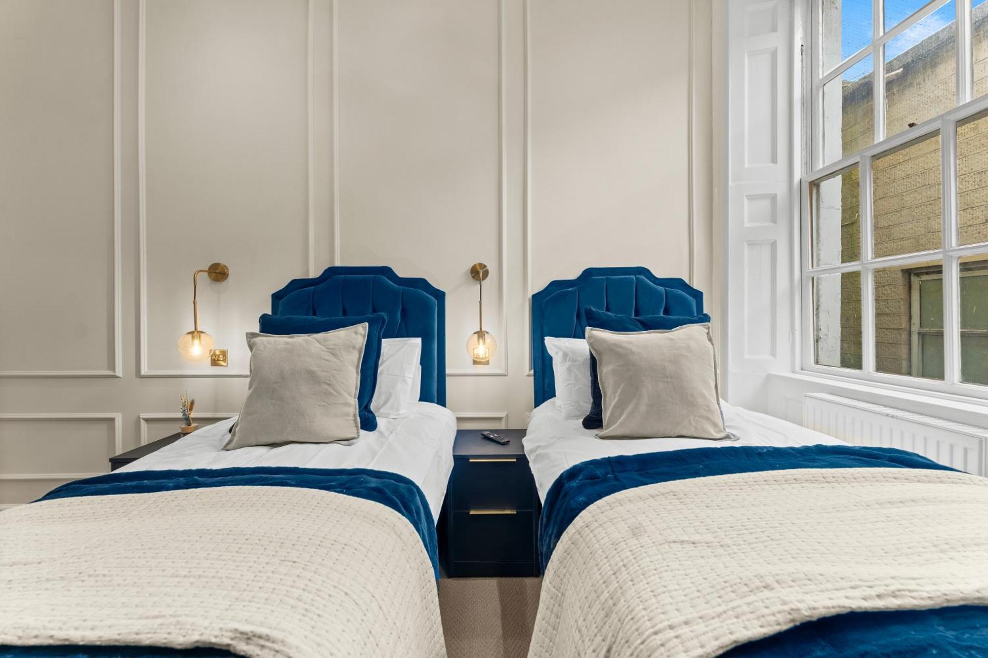 Apartment The Gatsby - Luxury 4 Bedroom Abode In