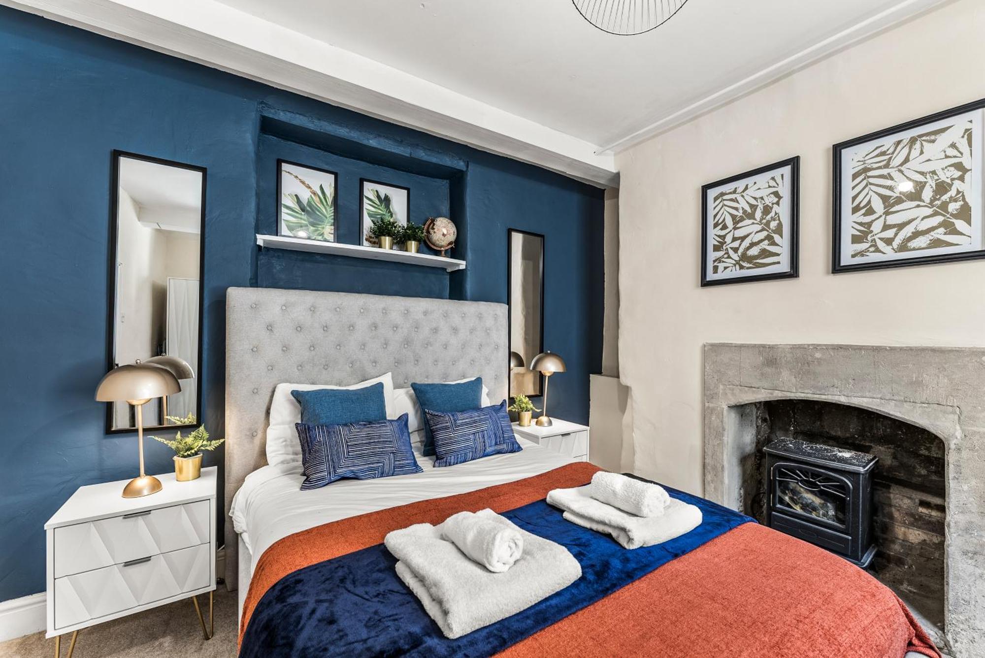 200 Year Old Georgian House In *