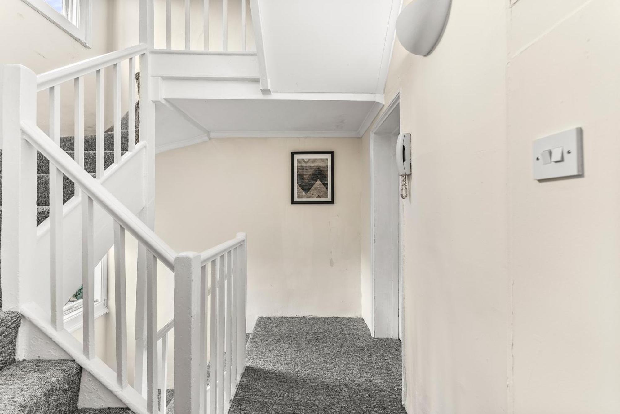 200 Year Old Georgian House In
