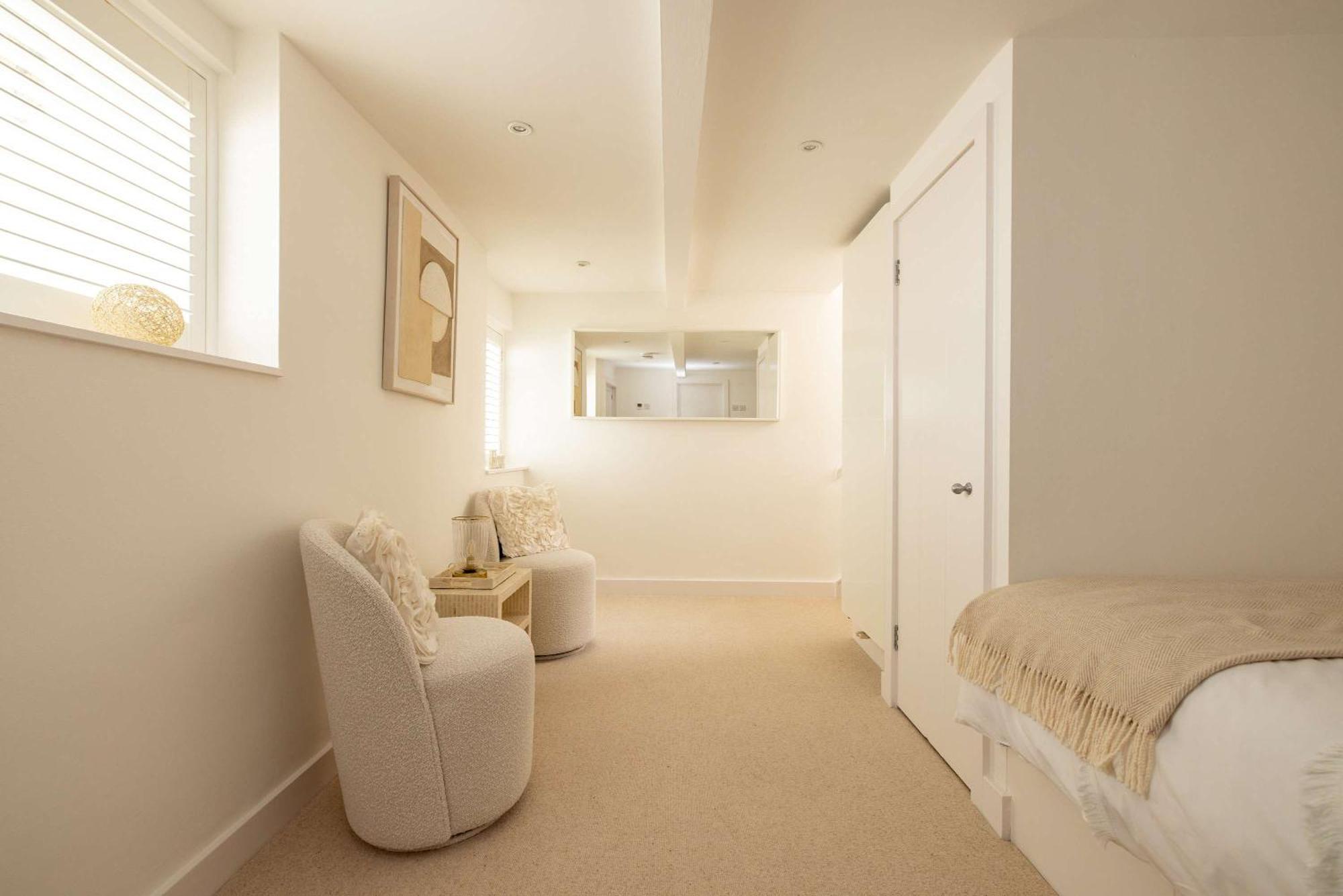 Charming One-bedroom Retreat In Historic Bath