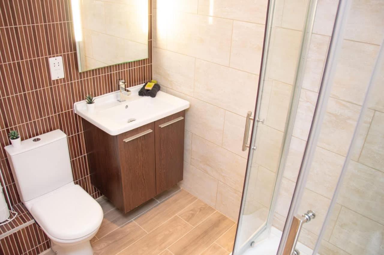 Stunning 2 Bedroom In Converted Chapel Holiday home