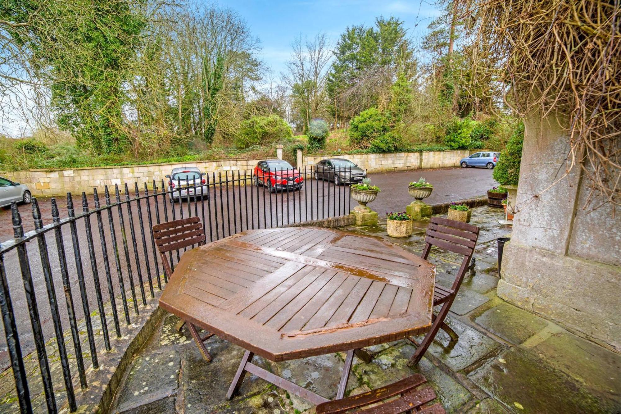 Oyo Bailbrook Lodge, 4*
