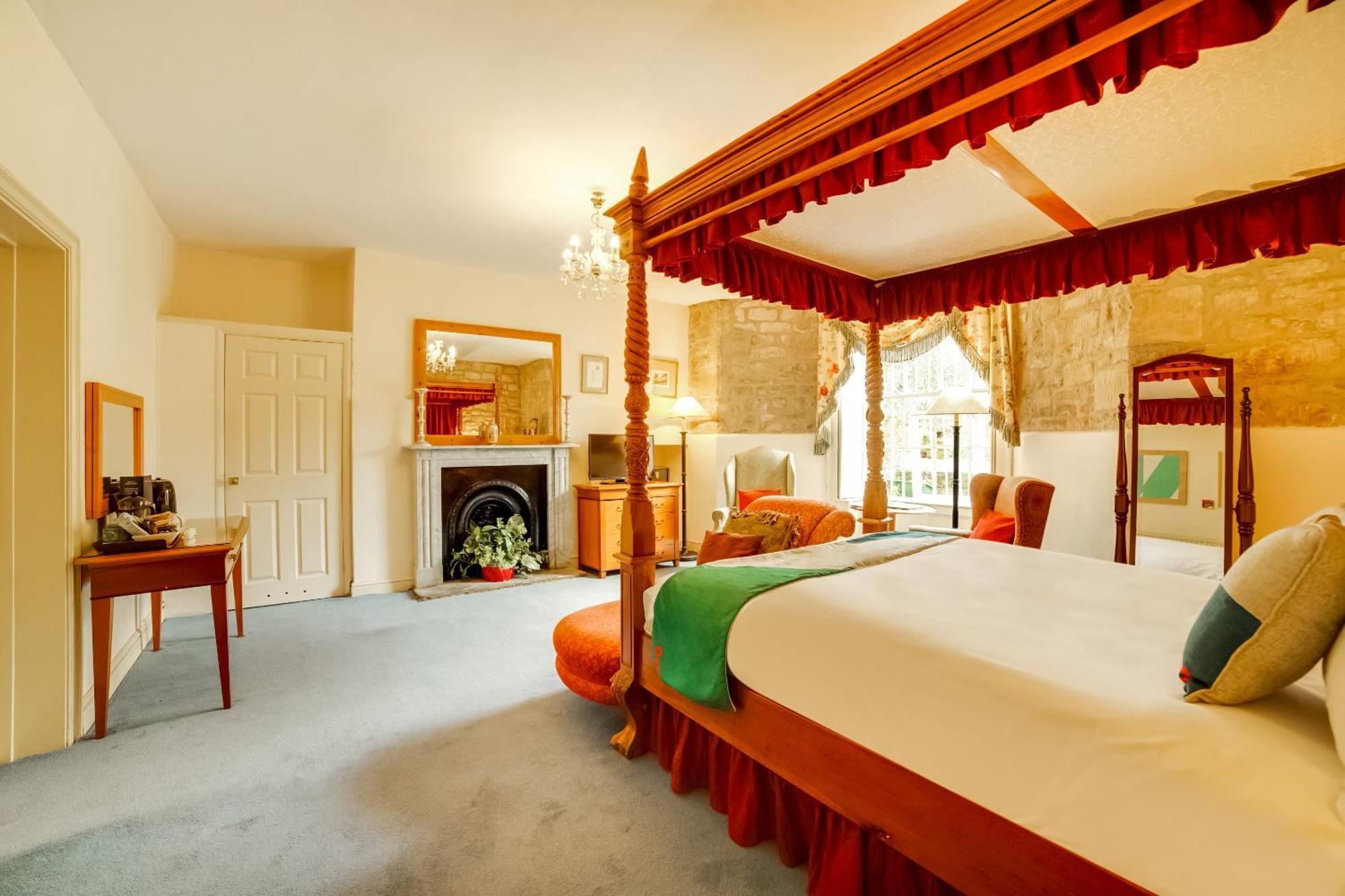 Oyo Bailbrook Lodge, Hotel