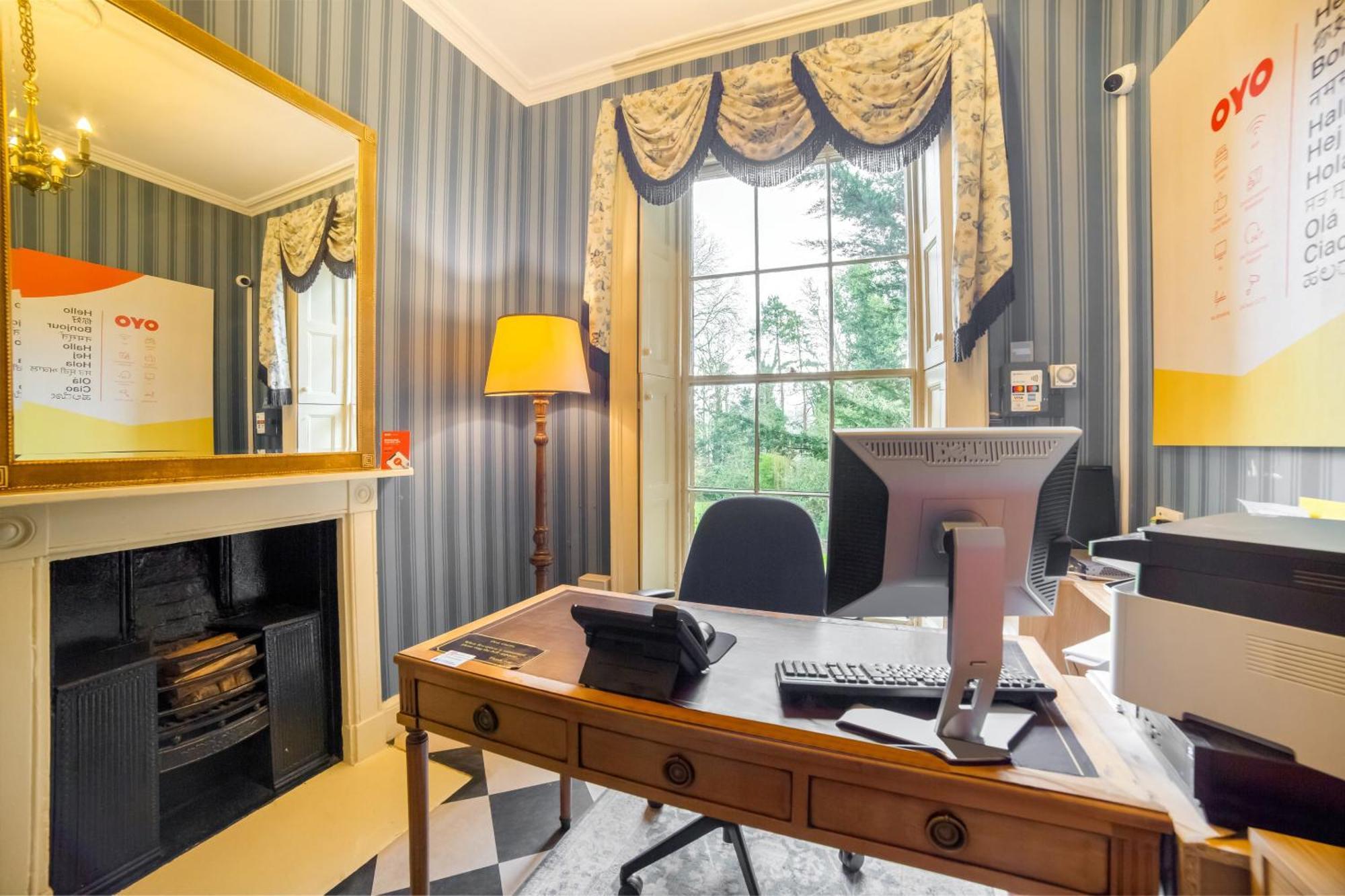 Oyo Bailbrook Lodge, Hotel 4*